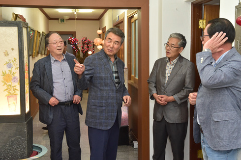 이창희 진주시장, 논개제ㆍ진주유등축제 관계자 격려