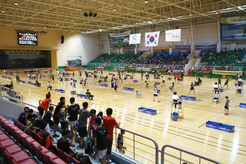스포츠 메카 화순서 배드민턴대회 열린다