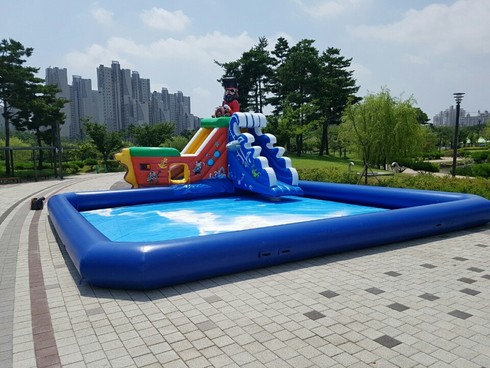 파주시 에어바운스 물놀이장 개장