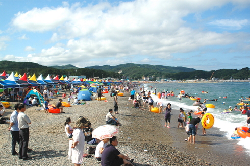 올 여름 피서 청정 동해바다 경주 해변으로 가자