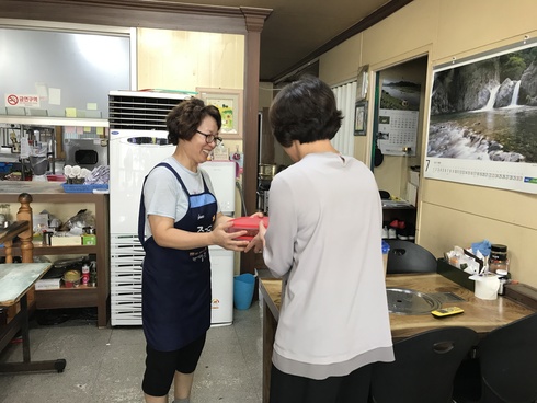 '십시일반'-관내음식점과 함께하는 밑반찬 지원