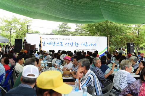 삼계탕으로 건강한 여름나기