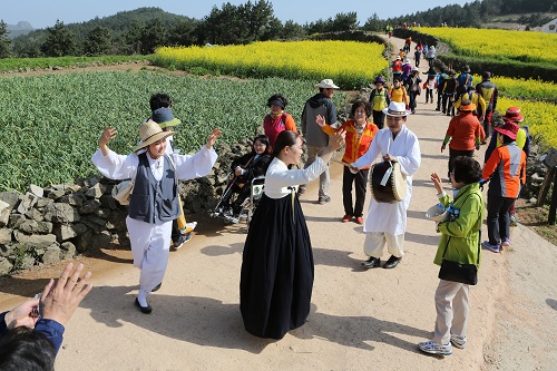 청산도슬로걷기축제, 대표 걷기여행축제 선정！