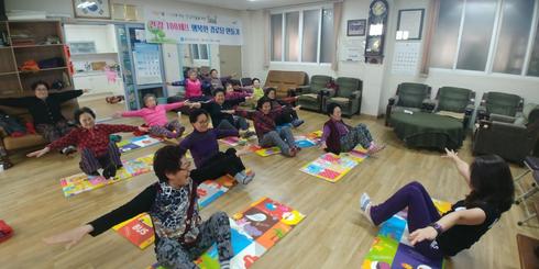건강 100세！ 행복한 경로당 만들기 시작