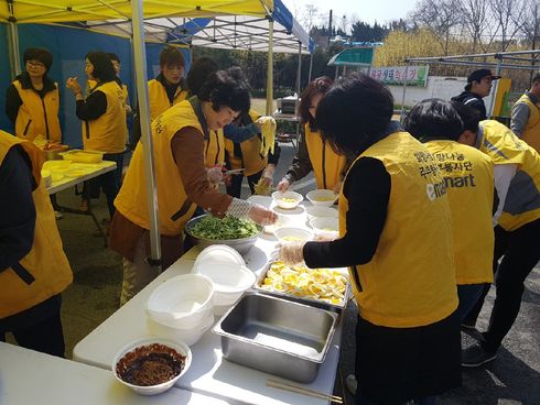 지역주민과 따뜻한 한 끼 나눔 행사 ‘사랑의 맛데이’