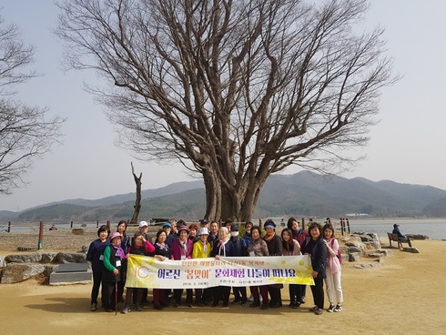 꽃할매·꽃할배 봄맞이 문화 나들이 떠나요！