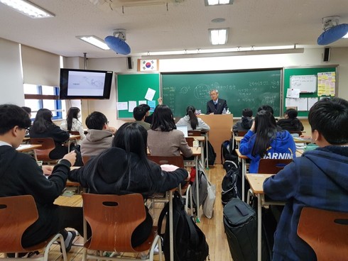 동두천시 보건소장과 함께하는 ‘생명사랑 틴틴교실’ 교육