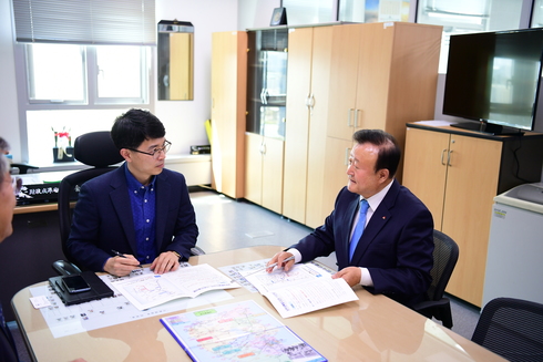 “남부내륙철도 이제는 첫 삽을 뜰 시기다”