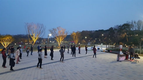 동고동락 논산, 함께해요！ 별밤 건강체조！