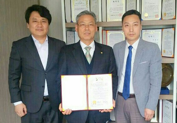 한류닷컴. FDA와 업무협약 체결식 가져
