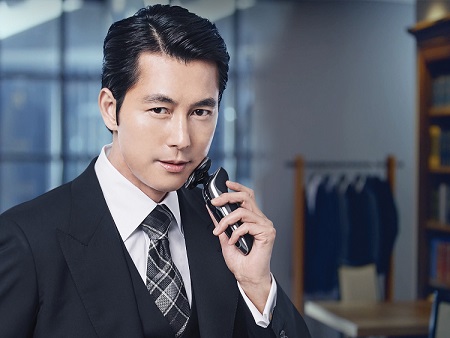 역대 최대 규모 9000 시리즈 면도기 할인 프로모션 진행