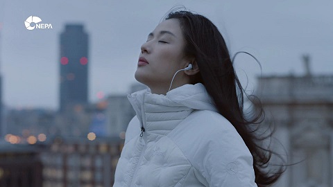 네파, 슬림다운 ‘스파이더 다운’ TV광고 공개