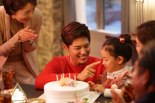 배우 박보검, '조카 바보’의 매력을 유감없이 뽐내다