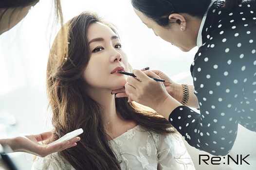 배우 최지우, 생기넘치는 방부제 여신 미모 자랑