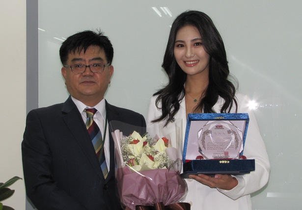 한국신문방송언론인협회, 월드미스유니버시티 한국대표 권휘 홍보대사 위촉