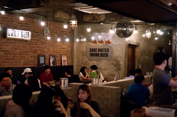 수제맥주 전성시대!... 다양한 맛과 향으로 즐기세요!