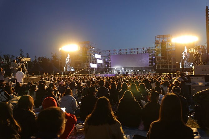 2018 부산원아시아페스티벌 개막, 역대급 관람객 운집