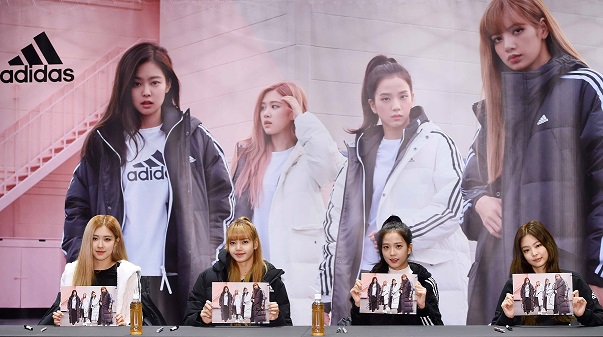 아디다스, 걸그룹 ‘블랙핑크’와 함께한 팬사인회 개최