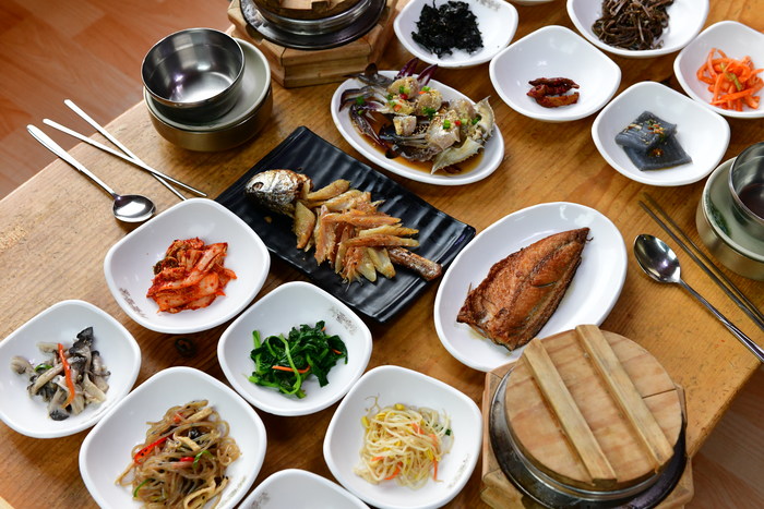 [그곳에가면 맛이 보인다] 안산맛집 간장게장과 보리굴비의 콜라보