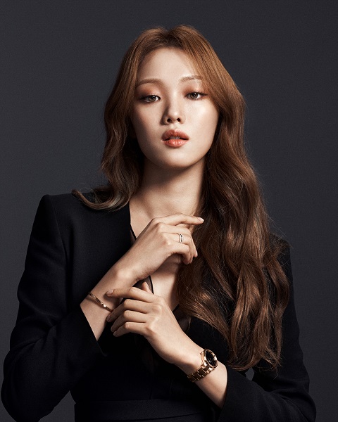 "케이스와 브레이슬릿의 완벽한 조화를 꿈꾸다"