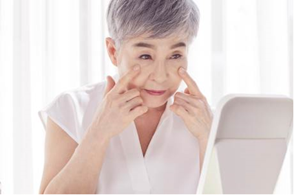 한 번 했다고 끝이 아니다 ... 수술 후 노화로 인해 더 피곤해 보일 때