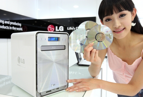 세계 최초 블루레이 내장 신개념 ‘네트워크 스토리지’