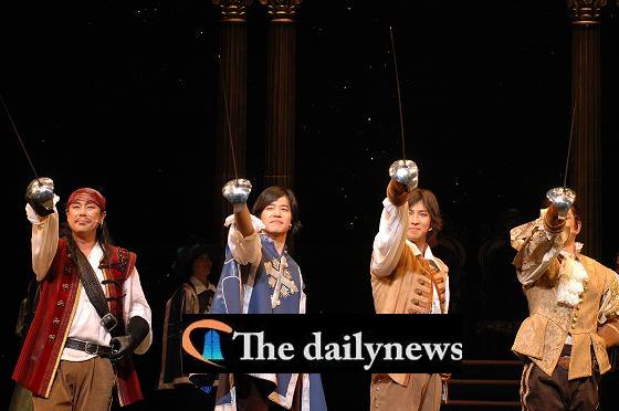 뮤지컬‘삼총사’ 오늘 드디어 막 올라!