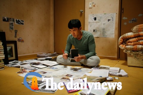 ‘반가운 살인자’, 기상천외한 한판 추격극이 펼쳐진다