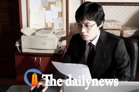 ‘평행이론’, 신예 배우들의 활약이 기대를 모으고 있다