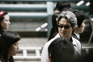\'눈눈 이이\' 한석규, 백발 카리스마로 화려한 컴백