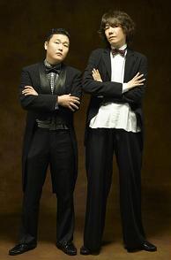 김장훈, 싸이 합동 콘서트 ‘완타치’ 서울공연 시작